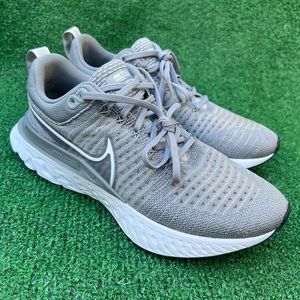 Nike React Infinity Run Flyknit 2 Womens Running Shoes Size 8.5 US Pre-owned